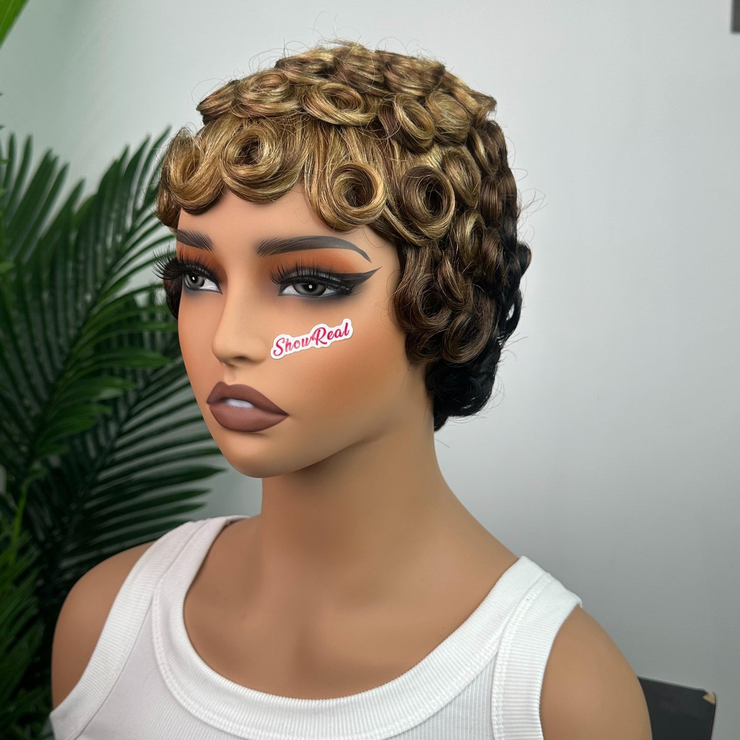 Showreal Pixie Cut Wigs Human Hair 3 Tone Ombre Color Pixie Cut Human Hair Wig Glueless Wigs Full Machine Made (025-1b/4/27)